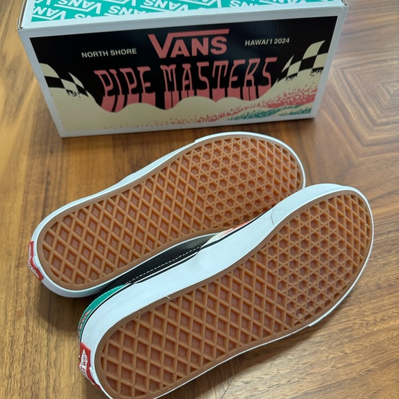 Limited Edition Vans Pipe Masters Slip-On Shoes - Picture 3 of 5